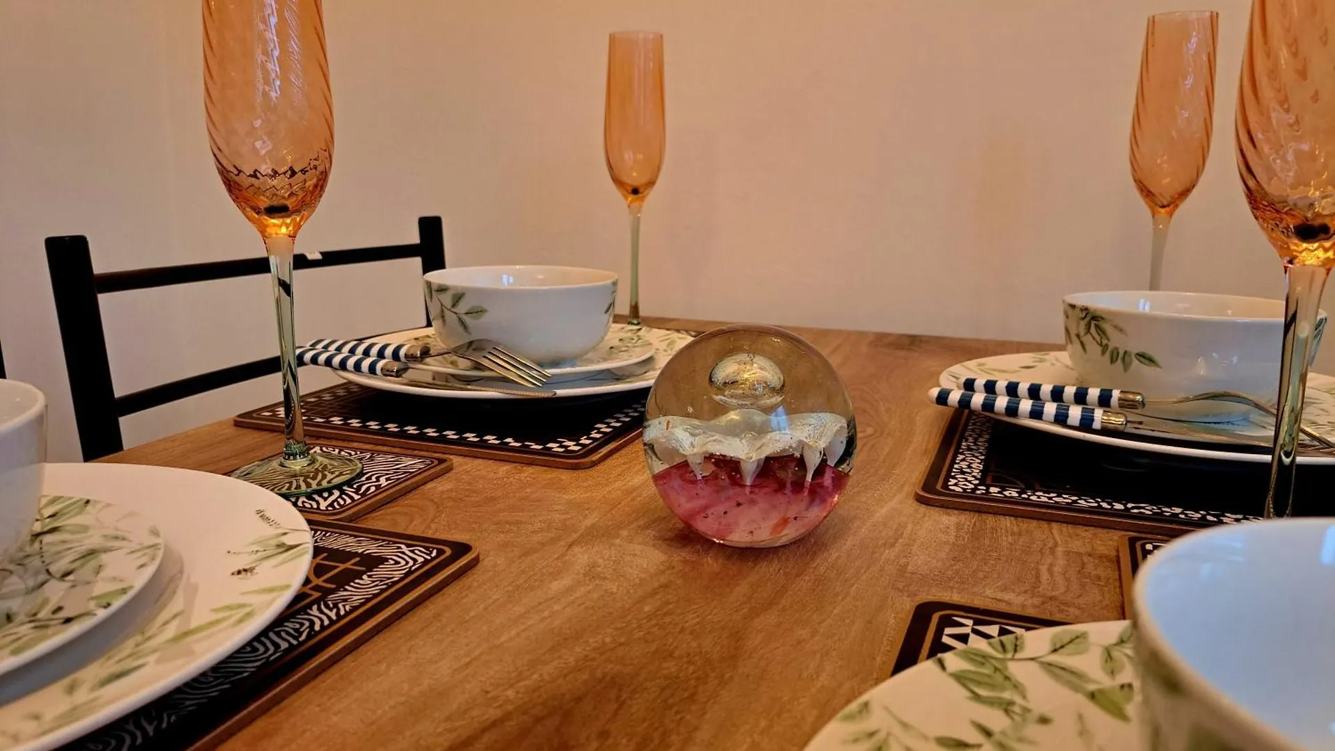 2 Bedroom House In Leeds - Sleeps 5 Wifi Parking Σπίτι διακοπών Λιντς